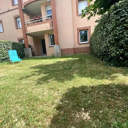 Charming With Private Garden * Colomiers